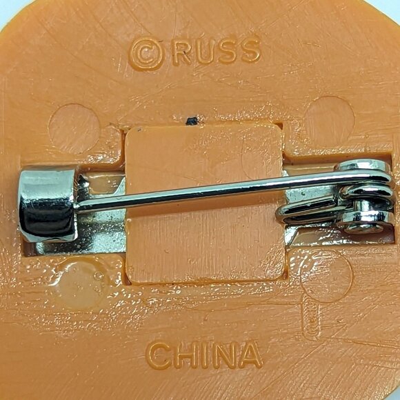 Russ Vintage Pumpkin Pin Halloween Brooch Orange Goofy Face Jack O'Lantern - Picture 3 of 3